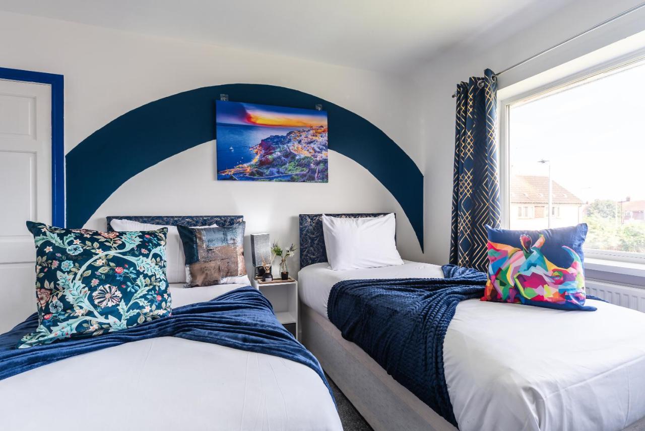 Aseda 4 Bedroom Private Parking, Game Zone -Pool Table, Garden Home Kingston upon Hull Exteriör bild